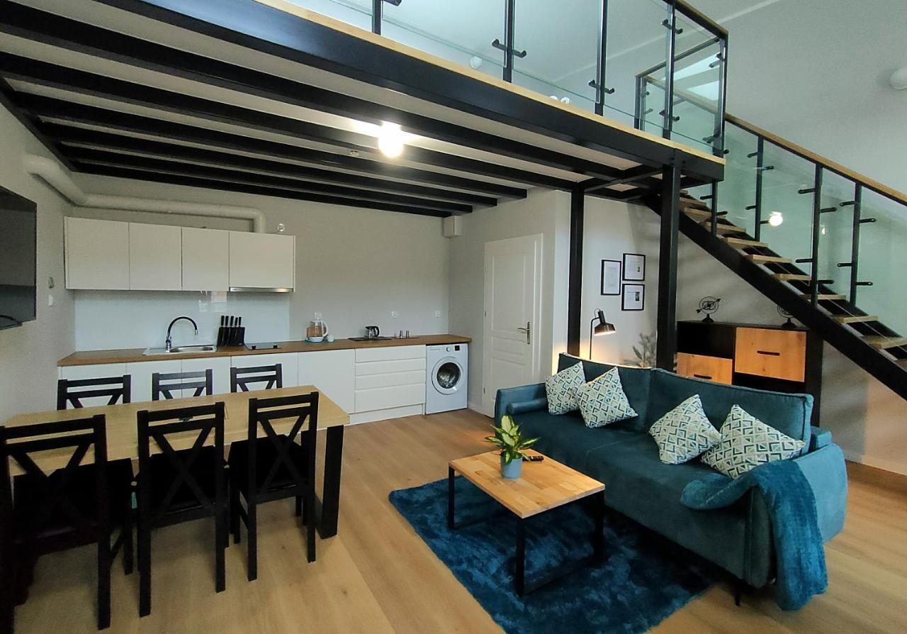 Hugo Vip Apartments Krasków Exterior foto